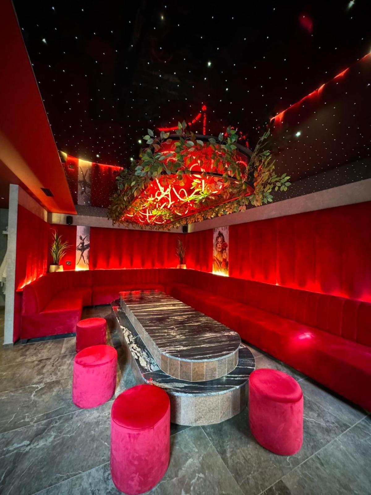 Motel Villa Princi Kosovo Polje Екстер'єр фото