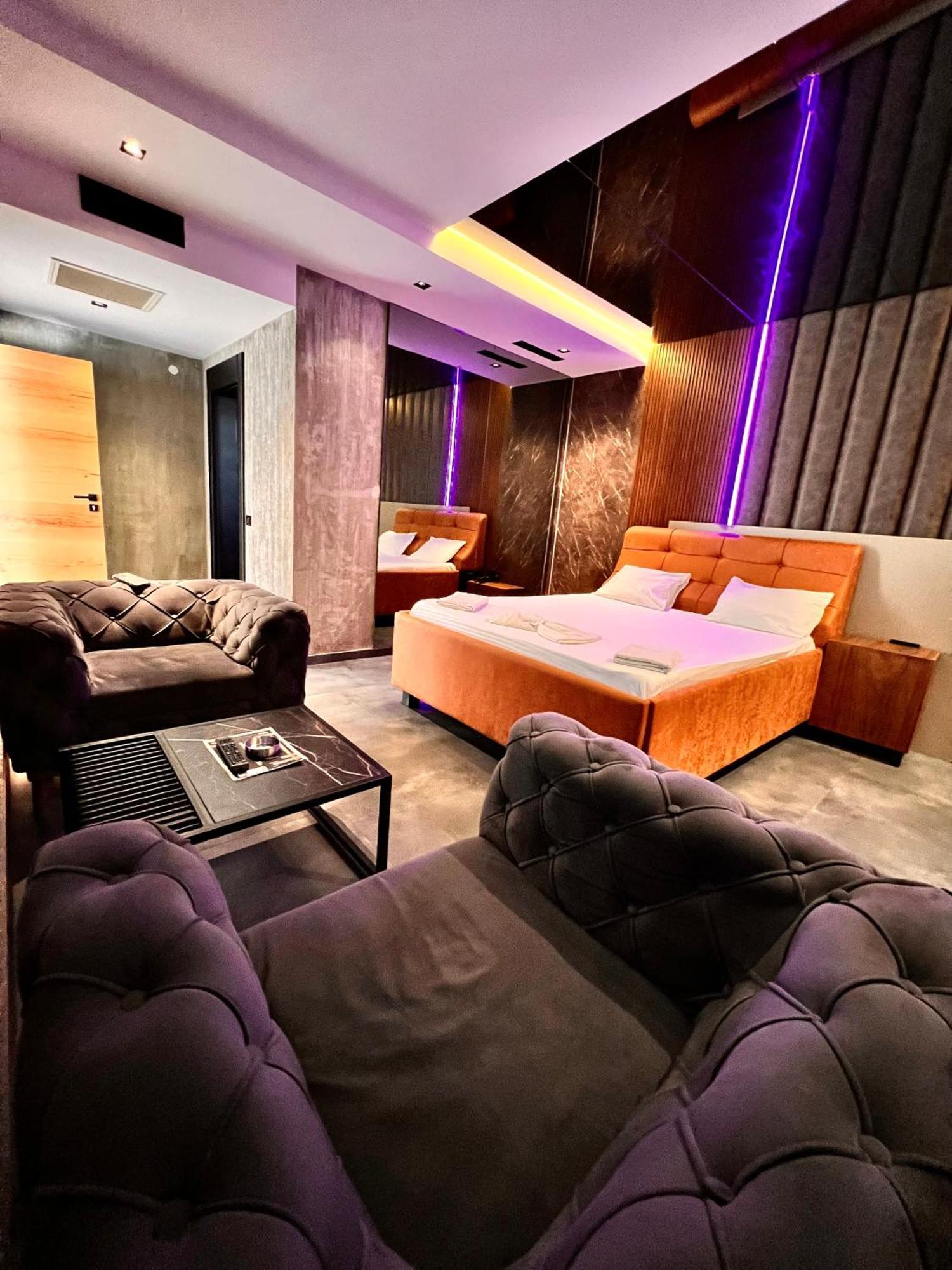 Motel Villa Princi Kosovo Polje Екстер'єр фото